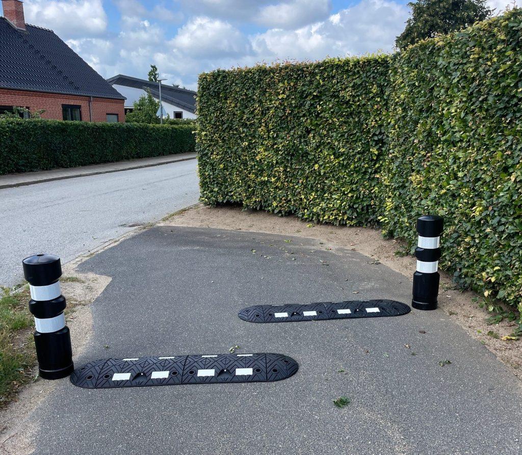 TDJ-Zigzag-Cykelbump-trafikgummi-rotated-e1755164888369-1024x894 TDJ Fodgængerfelt 6x7meter fra trafikgummi.dk er typegodkendt - fodgænger, fodgængerovergang, trafikant, trafiksikkerhed